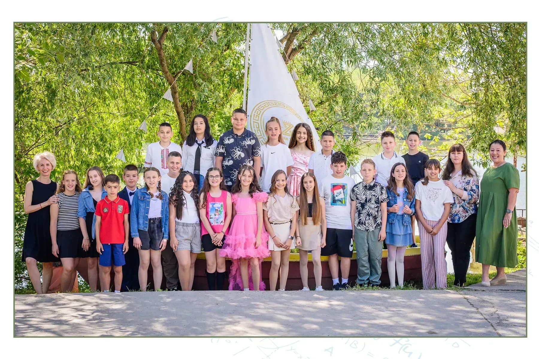 Снимки за завършване в детски градини и училища - примерен кадър 17